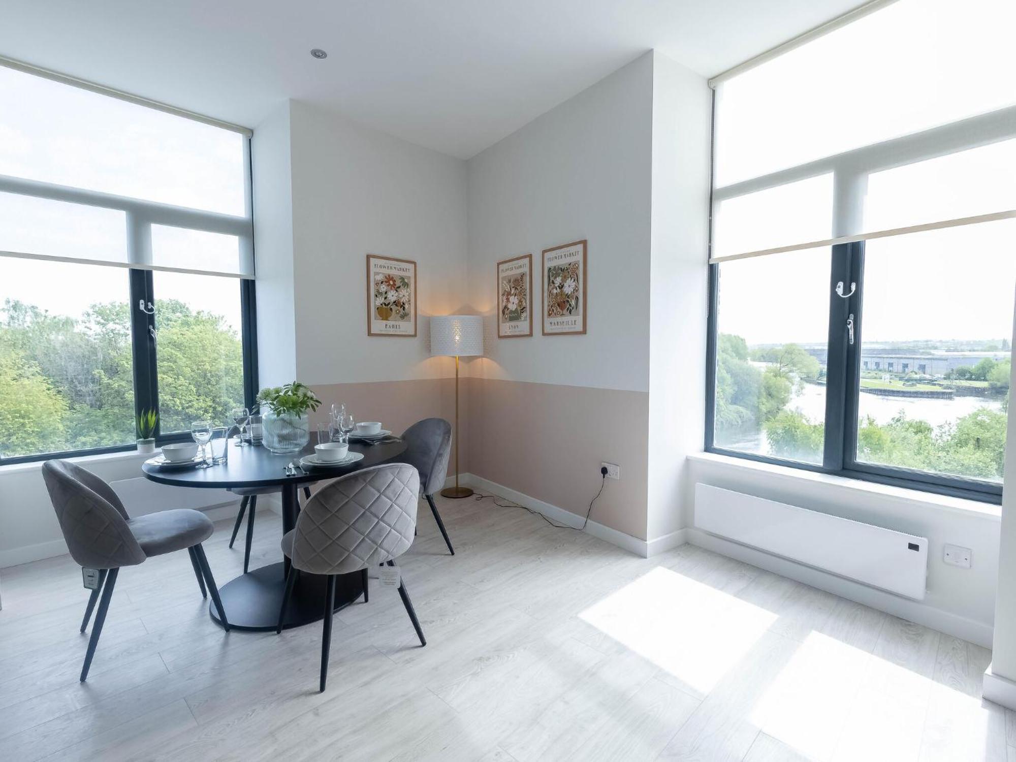 Leeds Haven Niche 1 2 Bedroom Apartments With Cityscape Views By Belvilla Экстерьер фото