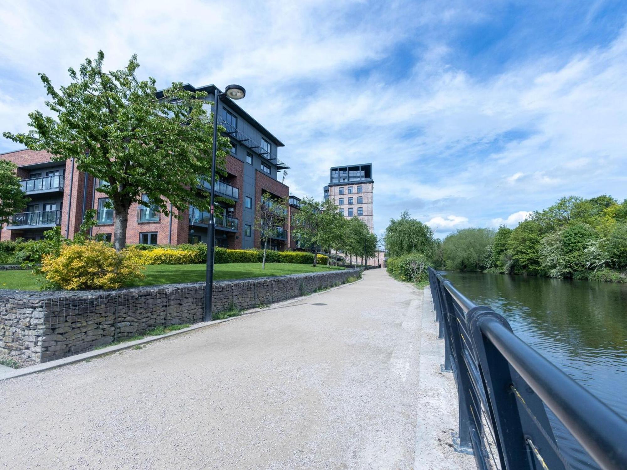 Leeds Haven Niche 1 2 Bedroom Apartments With Cityscape Views By Belvilla Экстерьер фото