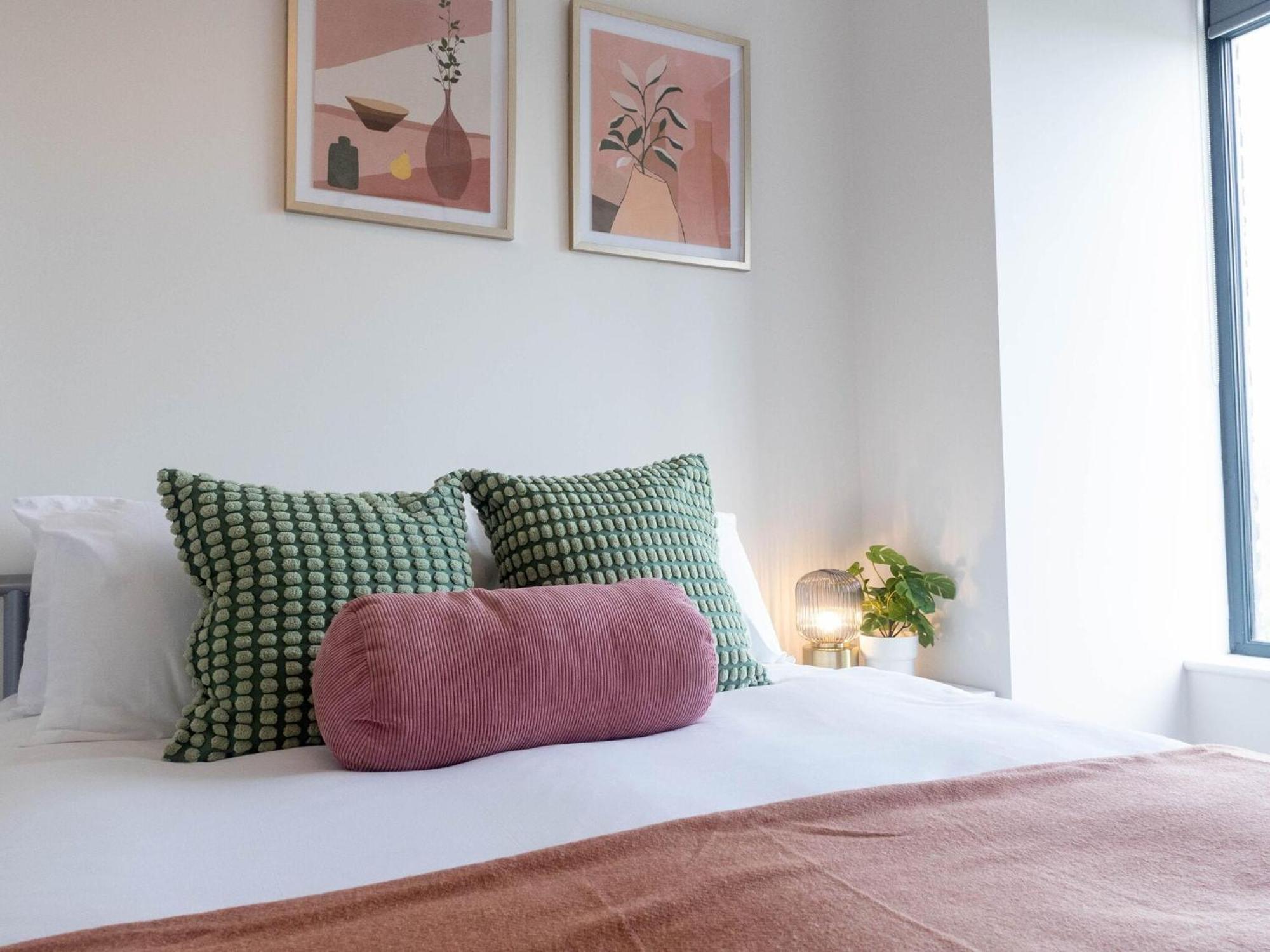 Leeds Haven Niche 1 2 Bedroom Apartments With Cityscape Views By Belvilla Экстерьер фото